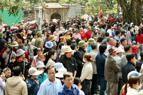 Hậu Lộc (Thanh Hóa): Người dân nô nức dự Lễ hội đền Bà Triệu năm 2025
