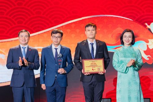 Viettel vinh danh những cá nhân, tập thể xuất sắc toàn cầu