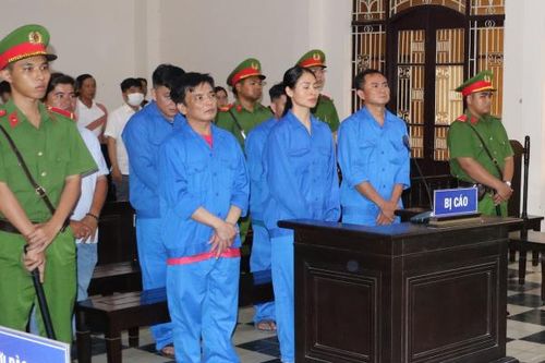 Tuyên án các bị cáo 'phù phép' hồ sơ ở Trung tâm đăng kiểm xe cơ giới 84-02D Trà Vinh