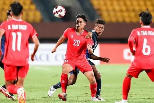 U17 Việt Nam đấu tập trước trận giao hữu U17 Oman