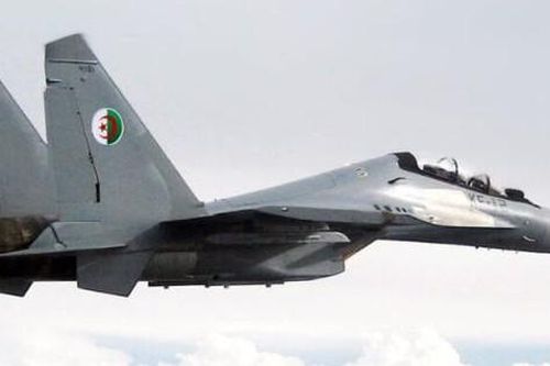 Su-30 Algeria gặp nạn ngay sau khi cất cánh
