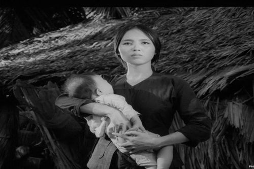NSƯT Ngọc Thu kể chuyện hóa thân thành chị Út Tịch