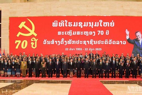 Lào kỷ niệm trọng thể 70 năm Ngày thành lập Đảng Nhân dân Cách mạng Lào