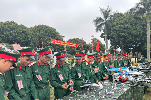 Khỏe để xây dựng bảo vệ Tổ quốc