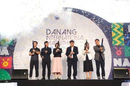 Khai mạc Cuộc thi Marathon quốc tế Đà Nẵng 2025