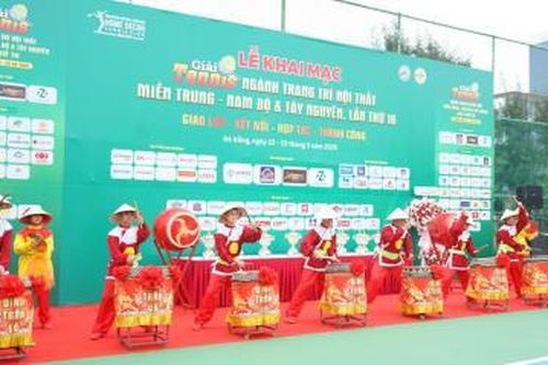 Hơn 350 tay vợt tranh tài tại giải Tennis ngành trang trí nội thất miền Trung Nam bộ và Tây Nguyên lần thứ 16