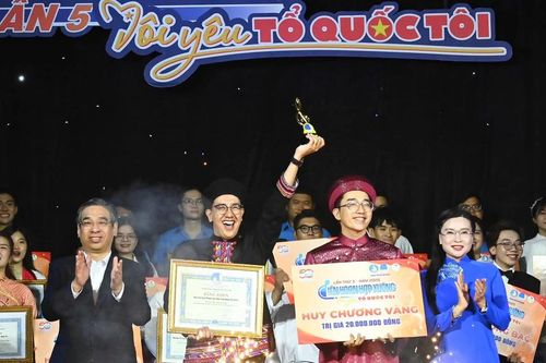 Trao giải các tiết mục xuất sắc nhất Liên hoan hợp xướng lần 5