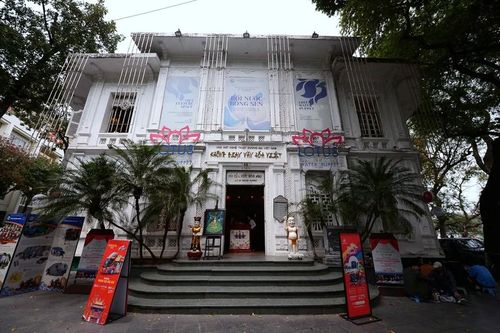 Hiện trạng khu đất 'kim cương' phía tây Hồ Gươm