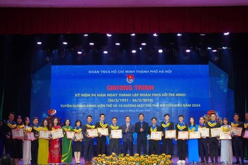 Tuyên dương 91 Đảng viên trẻ Thủ đô tiêu biểu
