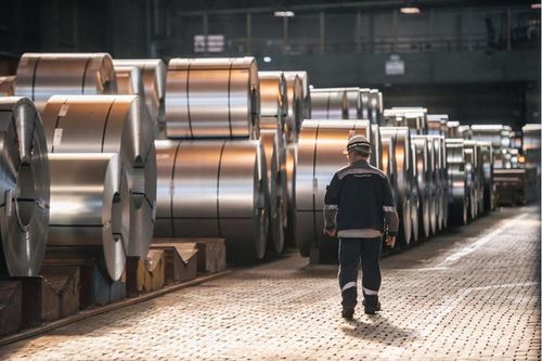 Trung Quốc mua nhôm Nga kỷ lục, thách thức lệnh cấm của EU