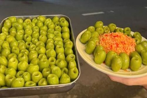 Loại quả chua chát tưởng không ai ăn hóa ra đắt giá, mang đi nước ngoài