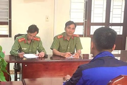 Triệu tập đối tượng vu khống phóng viên nhận tiền 'bẻ cong' ngòi bút