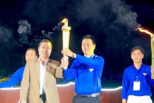 Tuổi trẻ Quảng Nam giao lưu tiếp lửa truyền thống 'Đảng là lẽ sống của tôi'