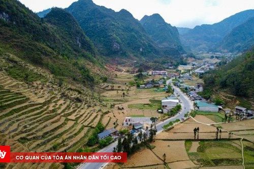 Hơn 100 tỷ đồng nâng cấp tuyến đường lên Cao nguyên đá Đồng Văn