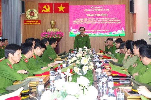 Bắt giữ nhóm thanh, thiếu niên chém người trong khu công nghiệp