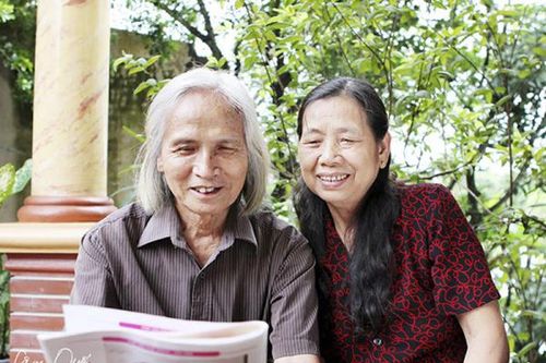 Người gom tình vào những giấc mơ