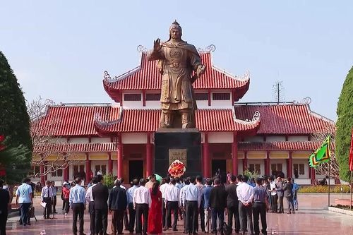 Thủ tướng Chính phủ Phạm Minh Chính thăm và làm việc tại tỉnh Bình Định
