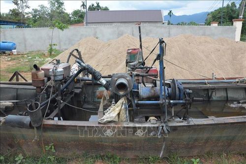 Phát hiện 8 điểm khai thác cát trái phép tại huyện Kông Bông, Đắk Lắk