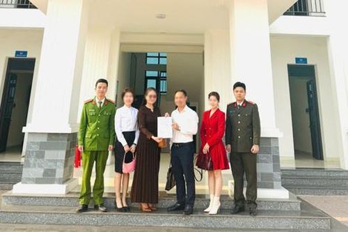 Tài khoản nhận được 7 tỷ đồng, nam thanh niên Bắc Giang vội vàng làm điều này