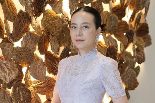 Madam Pang khoe sắc trong ngày đặc biệt, nhiều người chúc mừng