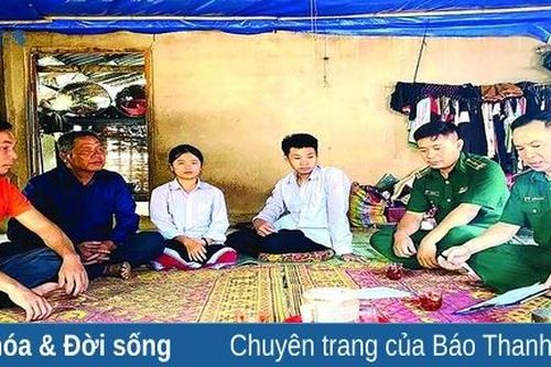 Gắn kết tình thân nơi biên giới