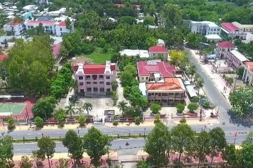 Tân Hồng được công nhận đạt huyện nông thôn mới