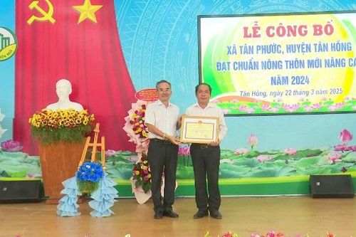 Xã Tân Phước đạt chuẩn nông thôn mới nâng cao