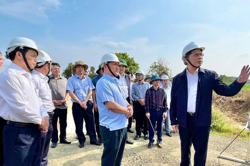 Gia Lai: Phó Thủ tướng Chính phủ kiểm tra dự án đường hành lang kinh tế phía Đông