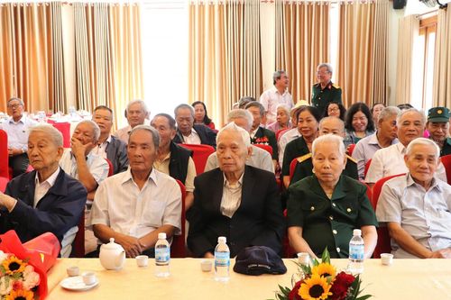 Ban liên lạc truyền thống Quân đoàn 3 tại Khánh Hòa: Gặp mặt kỷ niệm 50 năm ngày thành lập quân đoàn