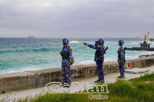 Trường Sa của Tổ quốc hiên ngang phía biển Ðông