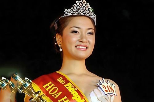 Cuộc sống của hoa hậu có gương mặt phúc hậu nhất Việt Nam sau 21 năm đăng quang