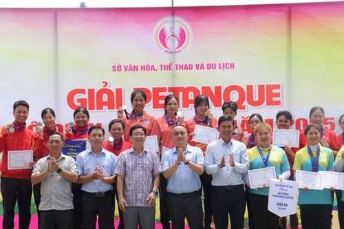 Hà Nội giành Huy chương vàng nội dung bộ ba nữ giải Bi sắt vô địch quốc gia năm 2025