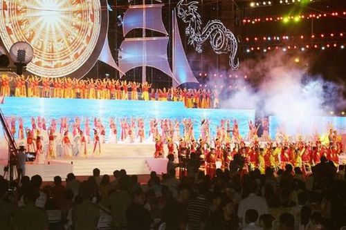 Bắn pháo hoa tầm cao tại Festival biển Nha Trang năm 2025