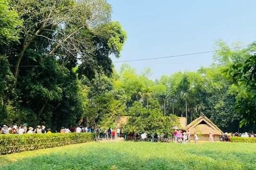 Quảng bá hình ảnh đất nước, con người ASEAN tại Lễ hội Làng Sen năm 2025