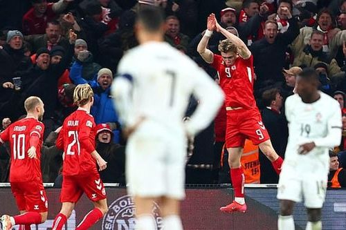 Cristiano Ronaldo lên tiếng sau khi sao MU bắt chước màn ăn mừng đã trở thành thương hiệu