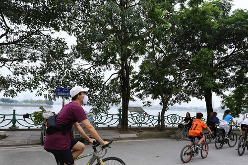 Góc nhìn 365: Chờ gì ở Hồ Tây?