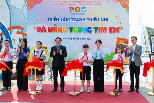Trưng bày 200 tác phẩm thể hiện tình cảm của thiếu nhi với Đà Nẵng