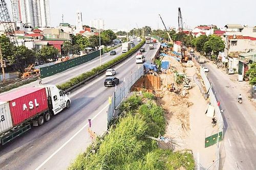 Khắc phục tình trạng các dự án giao thông chậm tiến độ