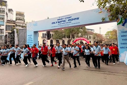 Hơn 4.000 người tham gia Ngày chạy Olympic 2025 – Vì sức khỏe toàn dân