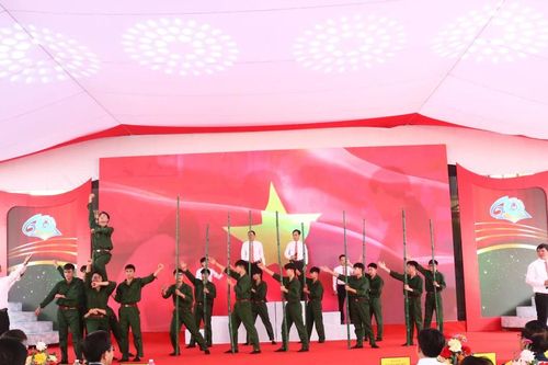 Trường THPT Lê Quý Đôn tổ chức Lễ kỷ niệm 60 năm ngày thành lập