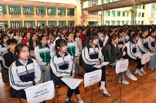 472 thí sinh tỉnh Tuyên Quang đoạt giải học sinh giỏi cấp tỉnh lớp 11