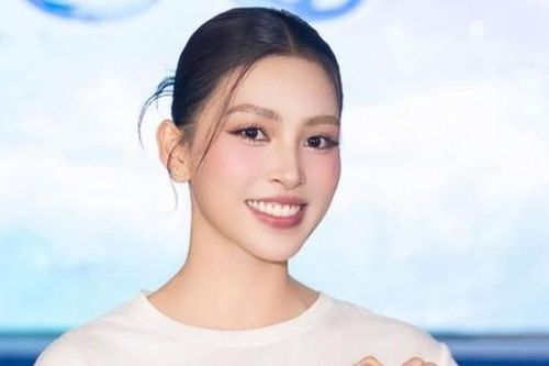 Hoa hậu Trần Tiểu Vy hưởng ứng Giờ Trái Đất 2025