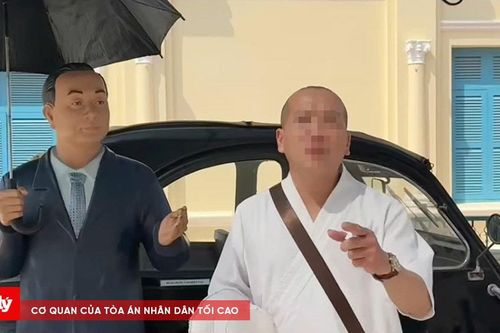 Luật sư nói gì khi du khách khiếm nhã ở Khu nhà Công tử Bạc Liêu?