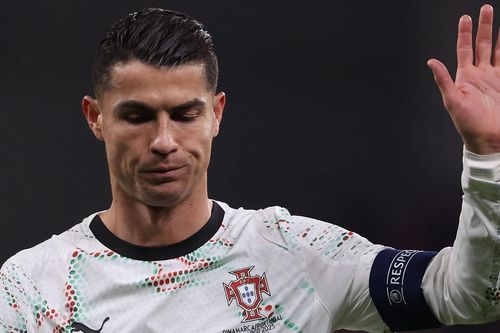 Ronaldo: 'Tôi đá rất kém trận lượt đi Bồ Đào Nha thua Đan Mạch'