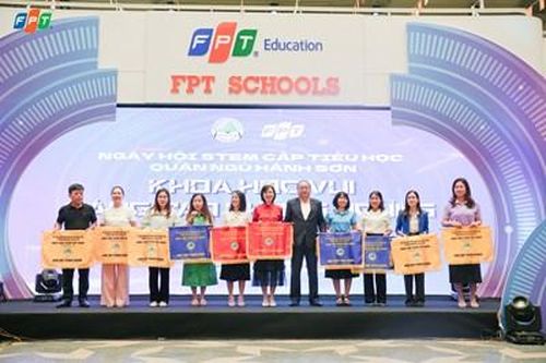'Kĩ sư nhí' tỏa sáng trong ngày hội STEM