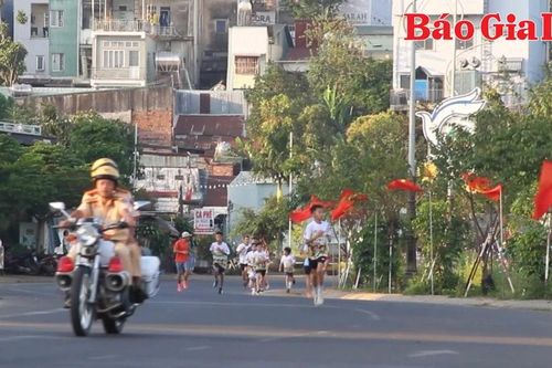 Khởi động Giải việt dã truyền thống Kpă Klơng lần thứ 45 năm 2025