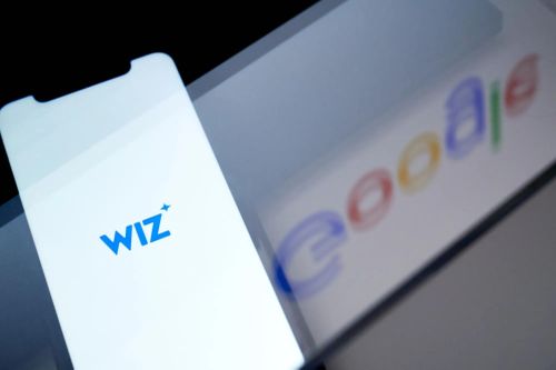 Phía sau thương vụ lịch sử của Google