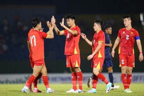 Đội hình dự kiến ĐT Việt Nam vs Lào: Quả bóng vàng trở lại, Văn Vĩ đá chính