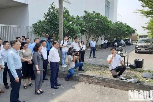Phó Chủ tịch Quốc hội Lê Minh Hoan làm việc với Khu công nghệ cao Thành phố Hồ Chí Minh