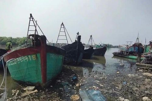 Tiền Giang: Cháy 7 tàu cá, thiệt hại hơn 5 tỷ đồng